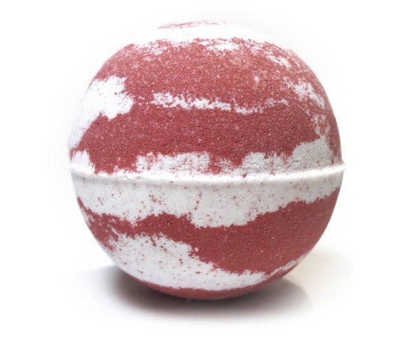 Nikki Stikki Botanicals – CBD Bath Bomb – Christmas Spirit Bomb (red/green) – 300mg CBD | Green Society Canada